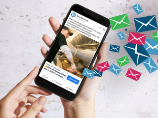 dynamic news ads email
